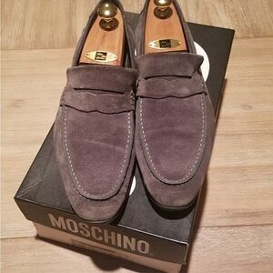 Moschino loafers, grey suede